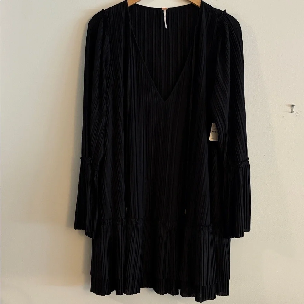 New Free People Can't Help It Long Sleeve Mini Dress Small Black OB998026